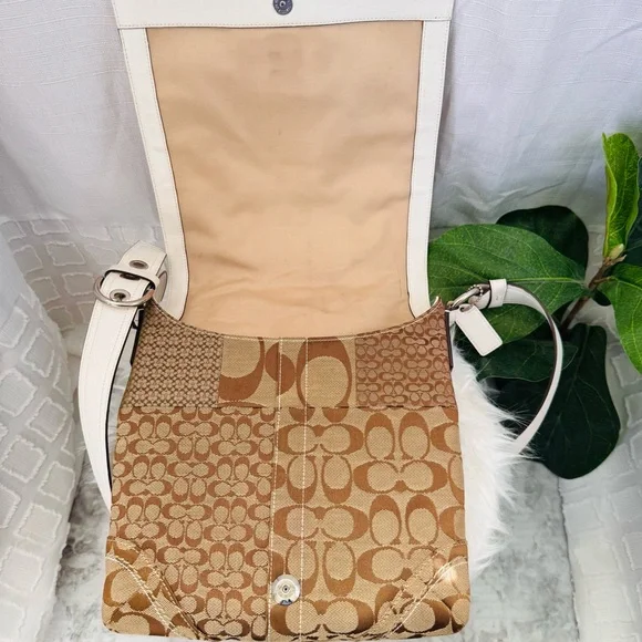 Coach Vintage Soho patchwork crossbody - RARE ! EUC ! - Picture 6 of 7